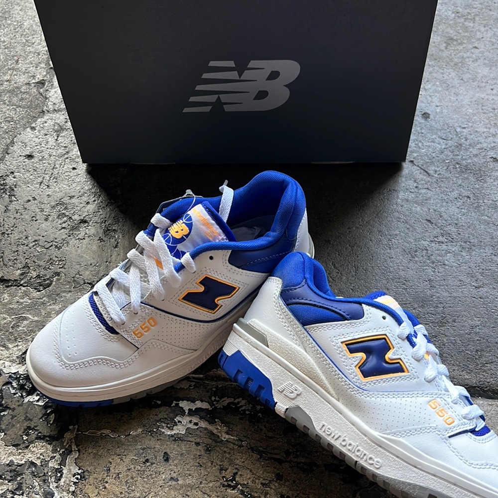 NEW BALANCE 550 - Mens Shoes